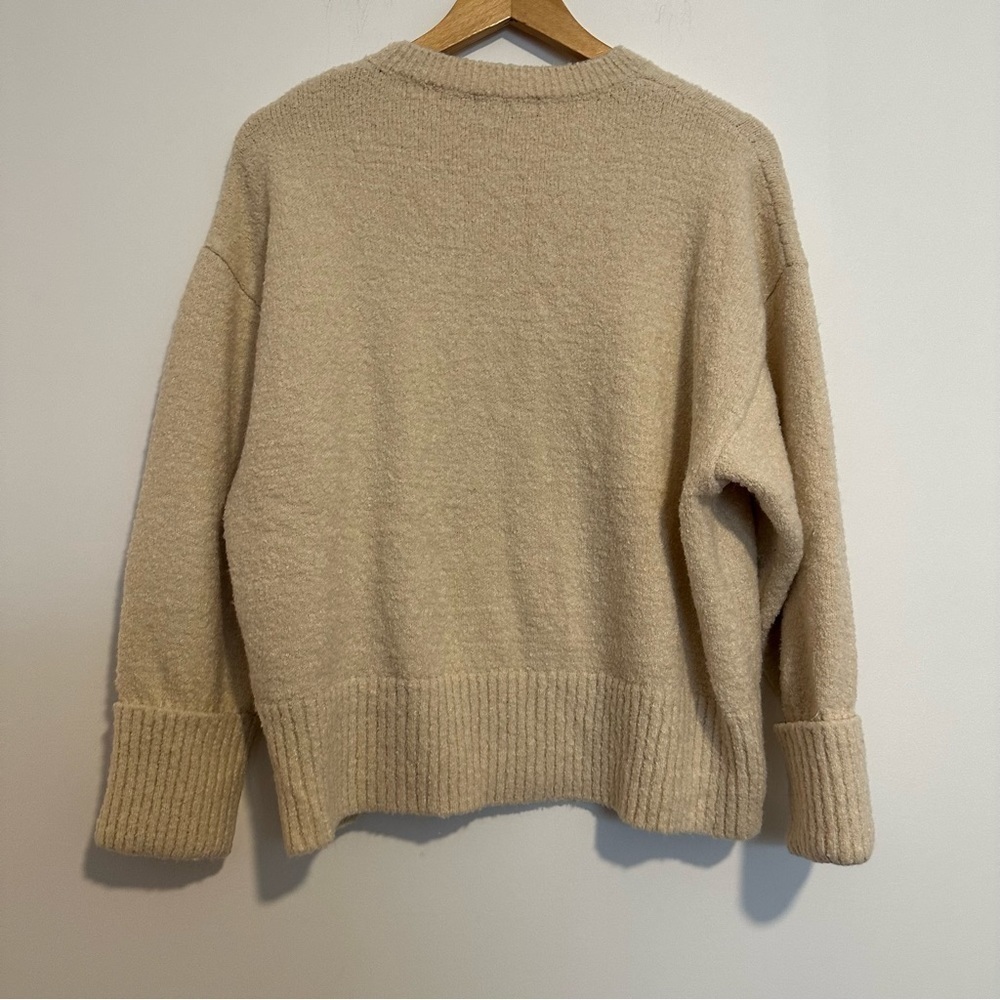LILLUSORY oversized apricot cream sweater - Picture 4 of 7